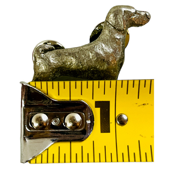 GG Harris Fine Pewter Pin Weimaraner Dog 451A Metal Puppy Realistic Vintage 2000 - Picture 7 of 7